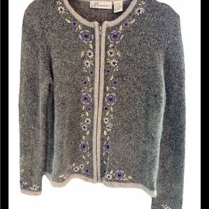 Dressbarn Gray Floral Embroidered Women's Sweater Silk Angora